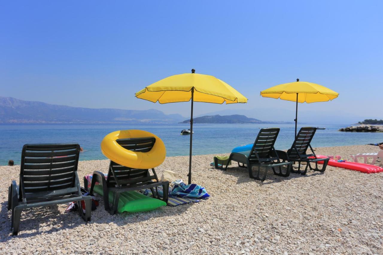 Apartments By The Sea Slatine, Ciovo - 14541 Esterno foto