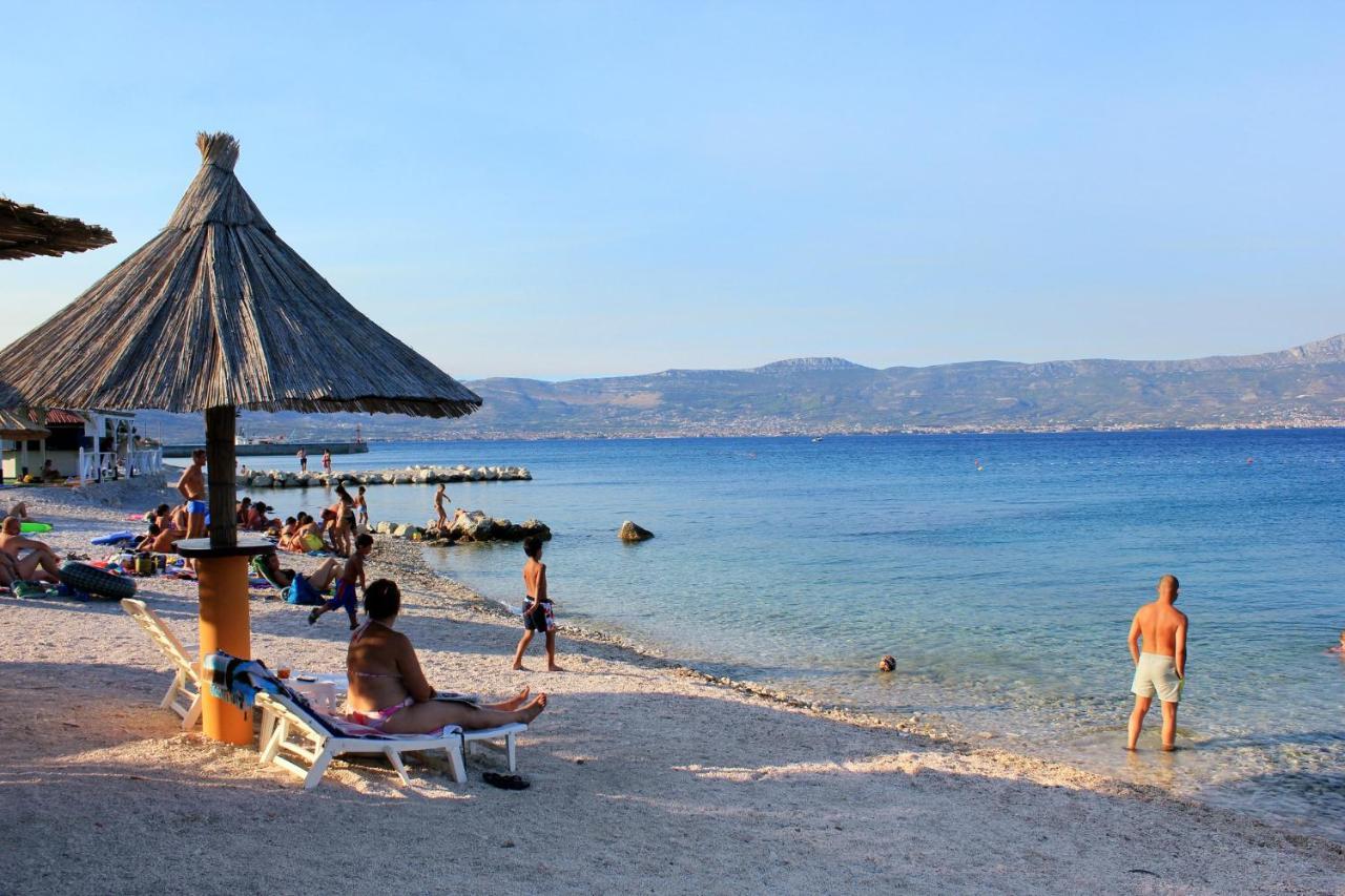 Apartments By The Sea Slatine, Ciovo - 14541 Esterno foto