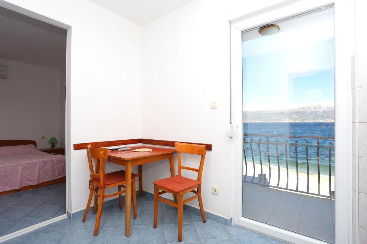 Apartments By The Sea Slatine, Ciovo - 14541 Esterno foto