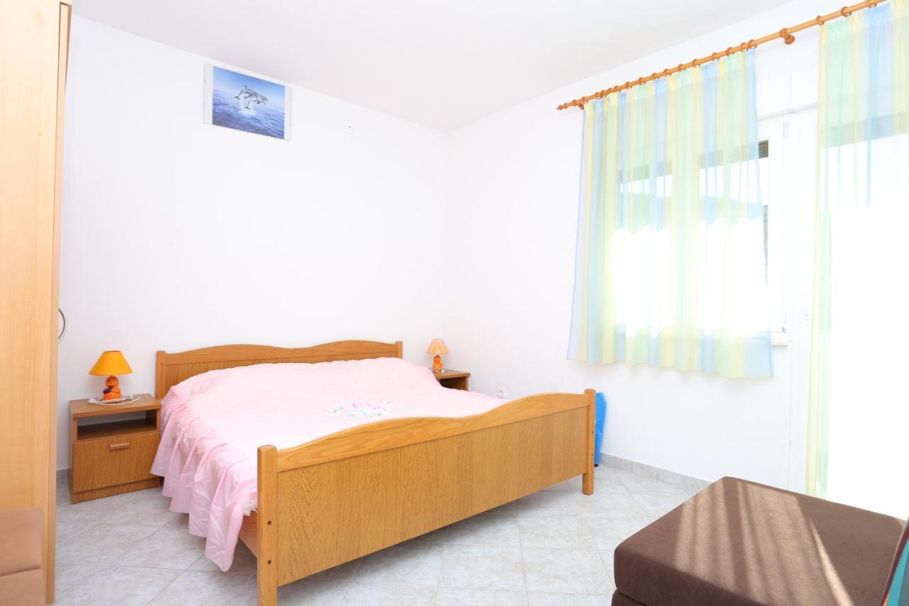 Apartments By The Sea Slatine, Ciovo - 14541 Esterno foto
